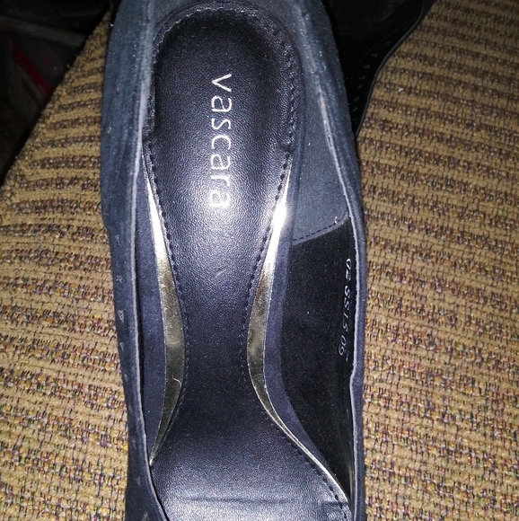 Vascara Peep-Toe Black Suede Heels - Picture 7 of 8